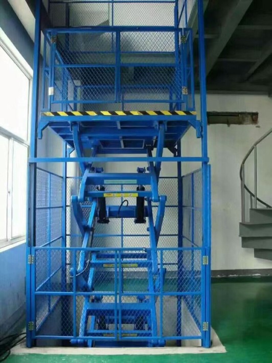 简易液压升降台，设计与应用探讨