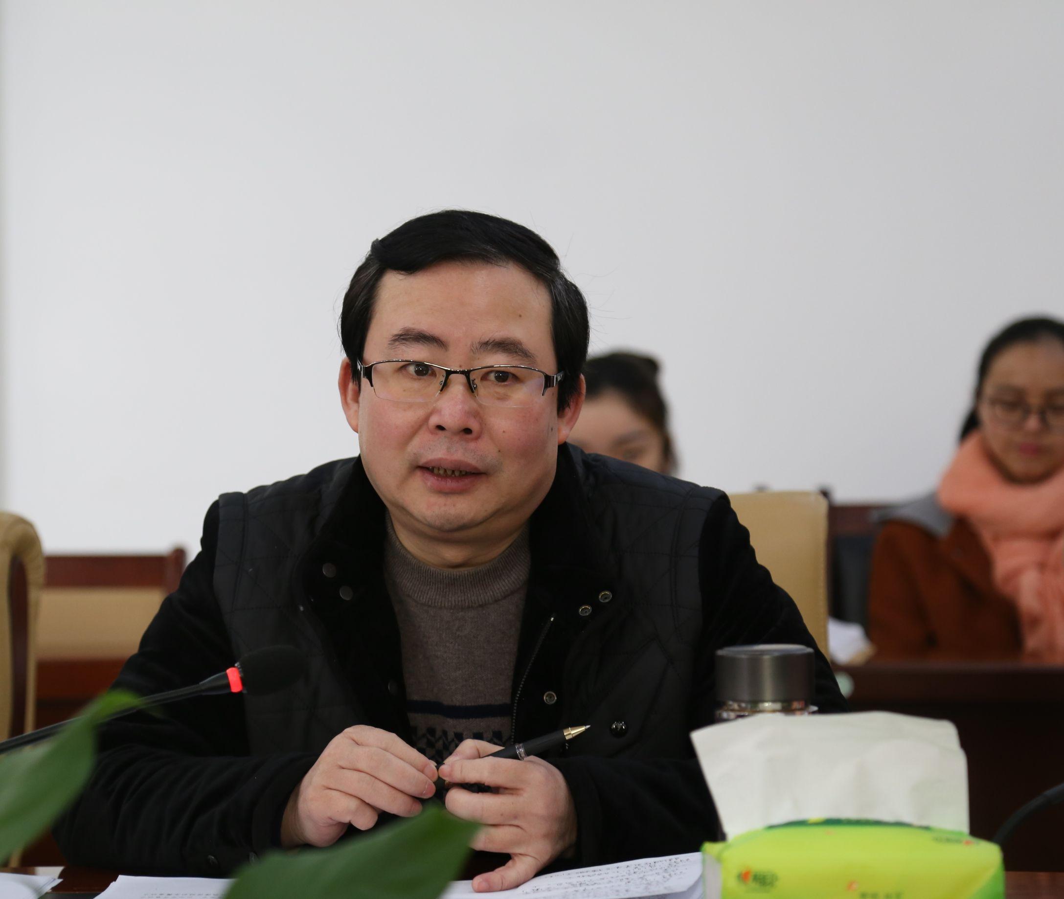 辩护律师如何维护国家利益