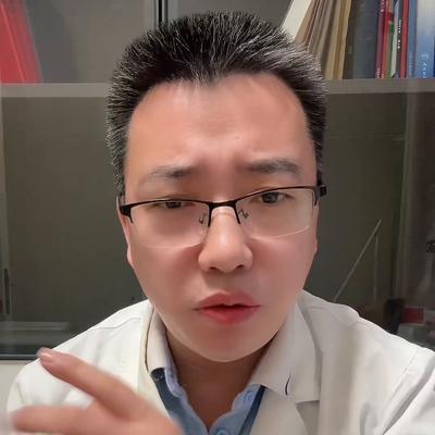 儿科专家张峰的视频分享，专业知识的传递与儿童健康的守护者