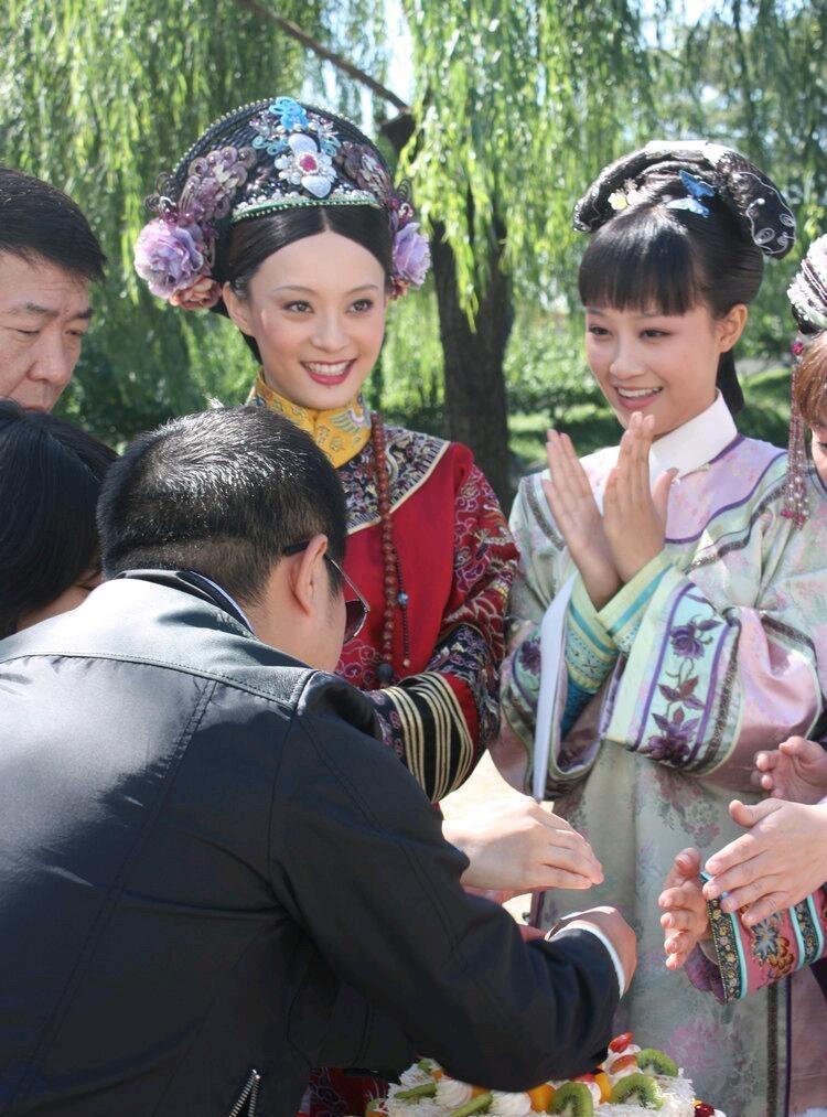 甄嬛剧组大牌生日会，星光熠熠，共襄盛宴