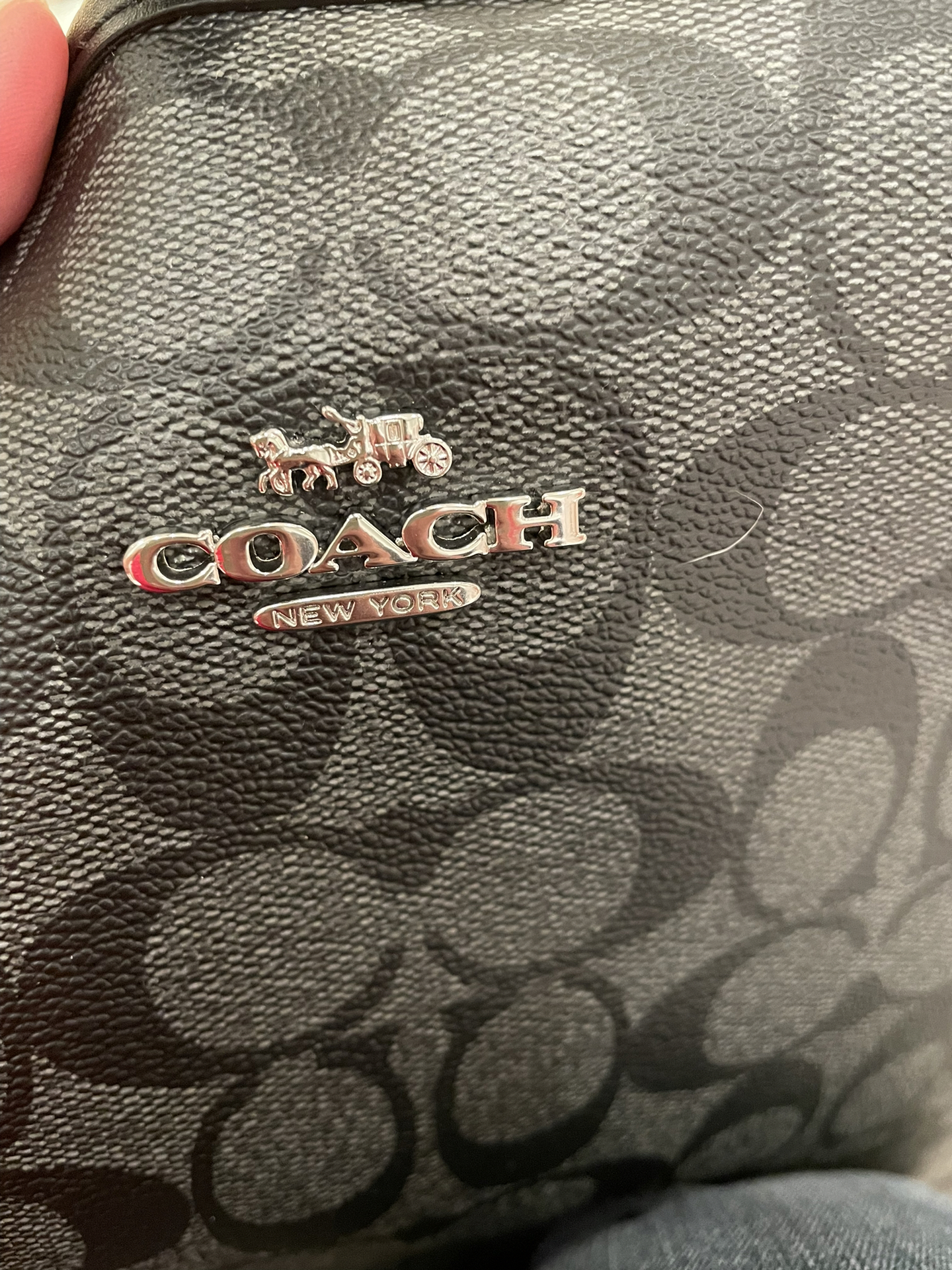 如何鉴别Coach镜框的真假