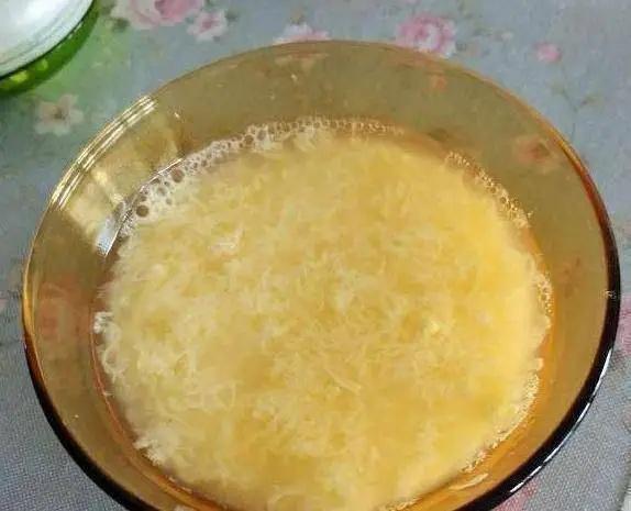 开水冲蛋花汤，一道美味与健康并存的佳肴